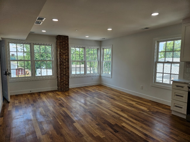 Photo - 90 Shrewsbury Ave Unit 2