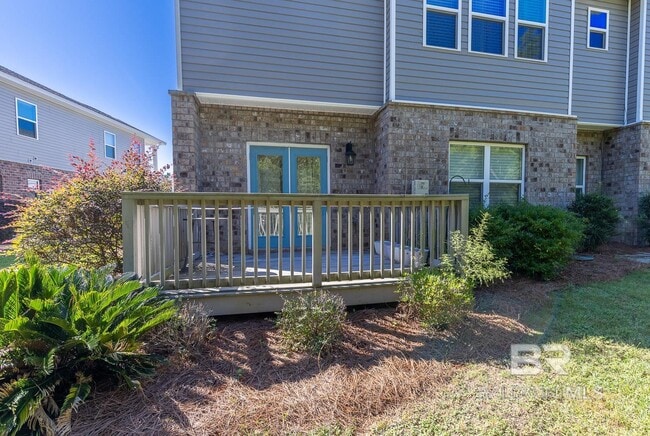 Photo - 6867 Spaniel Dr