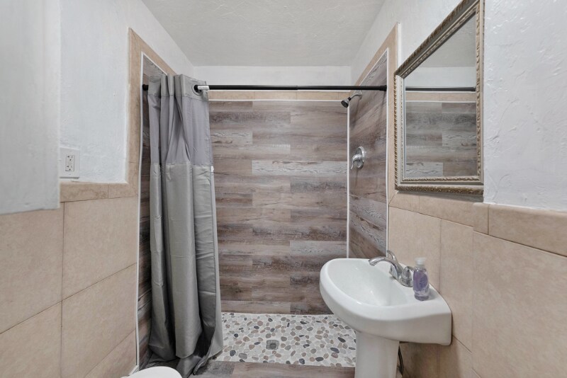 Photo - 3216 71st Ave N