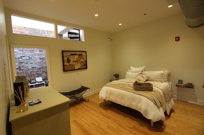 Dormitorio - 139 7th St Unidad 2000