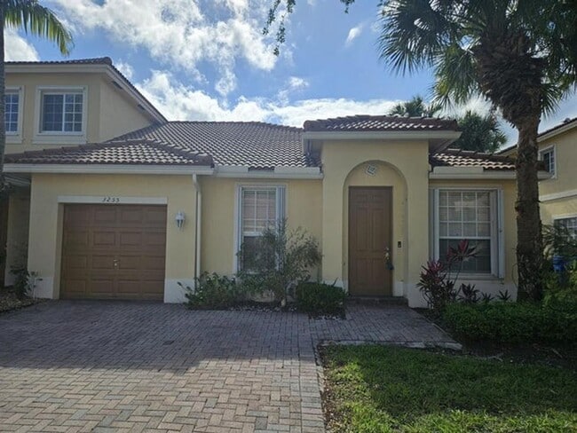 Photo - 3255 NW 31st Terrace