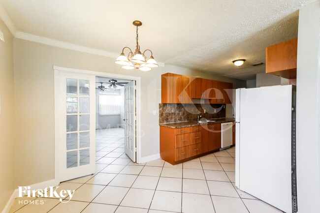 Photo - 11460 SW 199th St