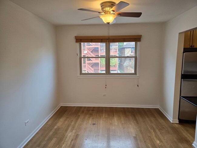 Photo - 1700-2 Chase St Unit 2W