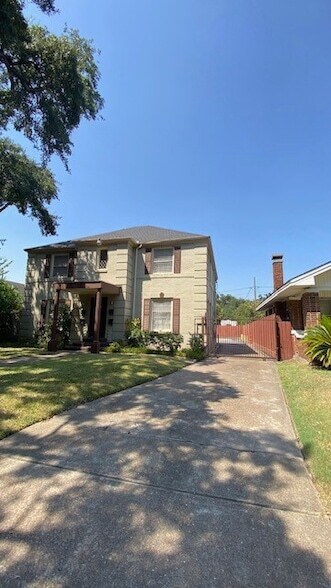 4305 Bell St Unidad 3