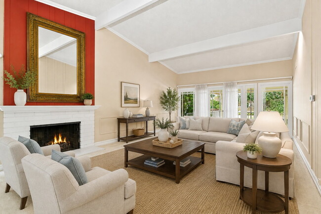 Building Photo - Coveted and Spacious Rossmoor 3-bed/2-bath Home with Expansive Entertainer’s Backyard