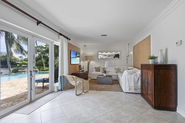 Photo - 1925 Coral Gardens Dr