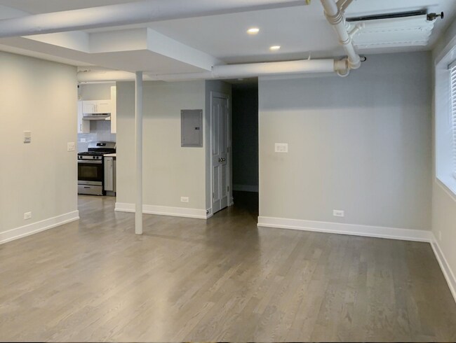 Photo - 1813 W Winona St Unit 1921 -1931-G