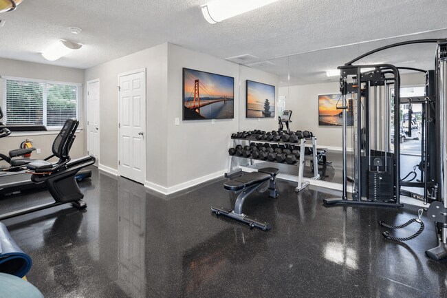 Fitness Center with Free Weights - Crestview Huntington