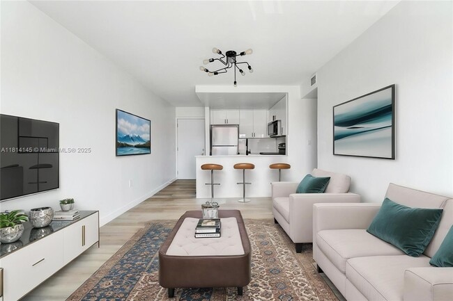 Photo - 620 SW 10th St Condo Unit 304