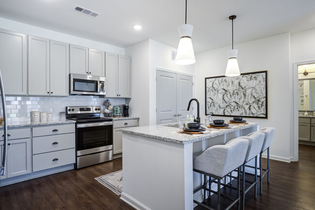 Building Photo - The Holston Rental