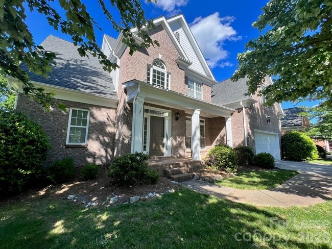 Building Photo - 353 E Waterlynn Rd