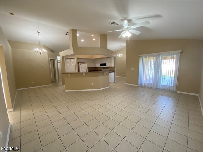 Photo - 2251 SW 4th St