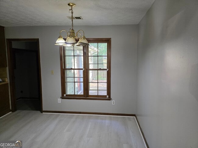 Photo - 4295 Brandywine St SE