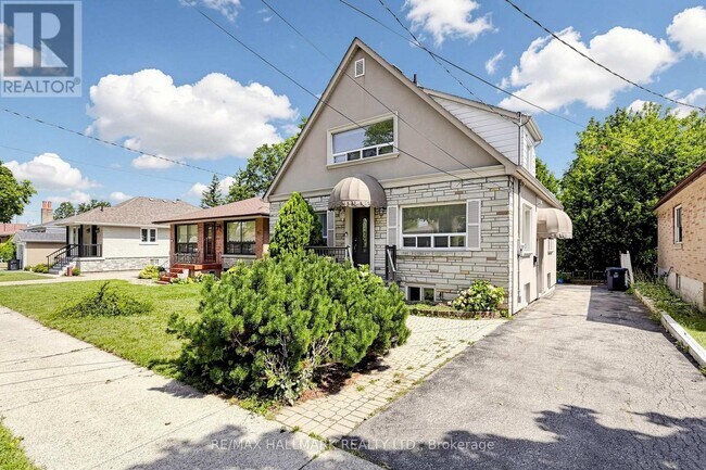Photo - 77 Wendell Ave