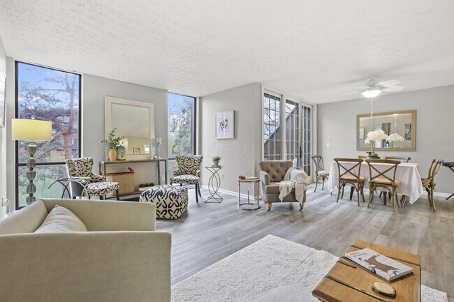 Photo - 4765 Smoketalk Ln Unit 1