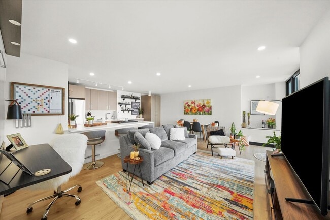 Photo - 3430 N Lake Shore Dr Unit 12J