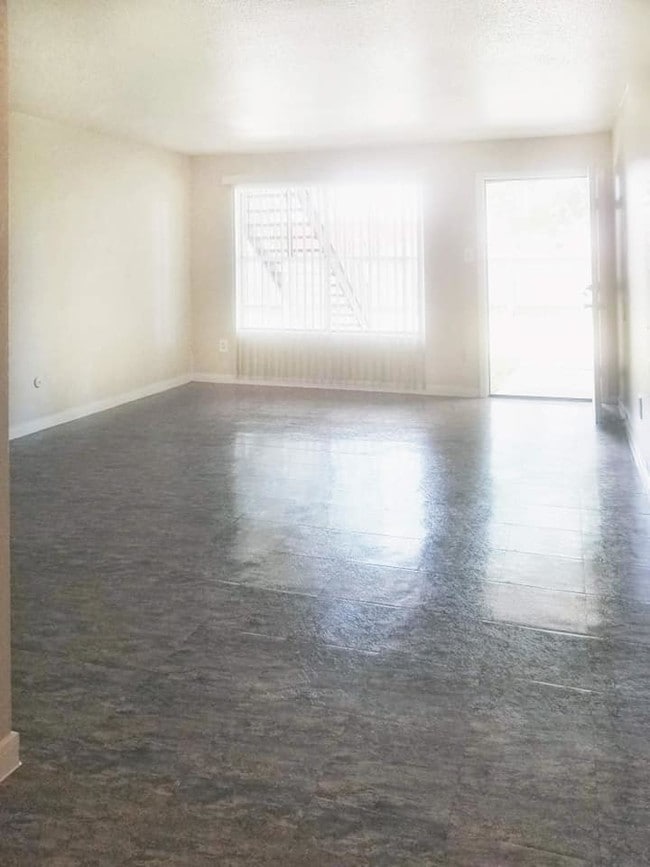 Cedar Bluff Apartments
