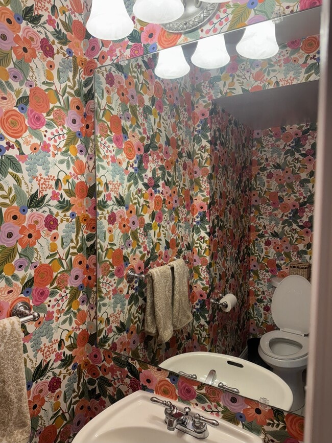 Photo - 5637 Independence Cir