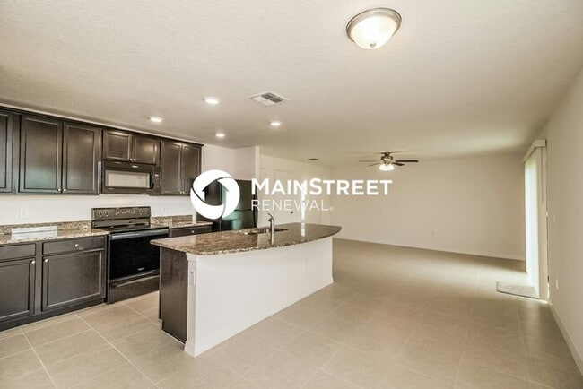 Photo - 4 Bedroom Pet-Friendly Home in Lakeland, F...