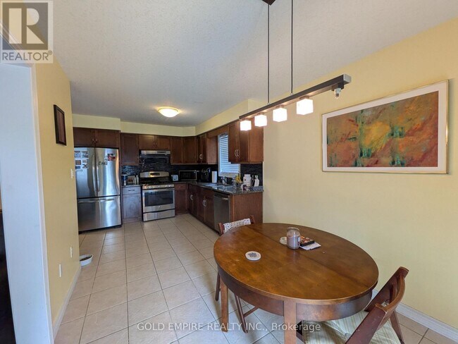 Photo - 1834 Reilly Walk