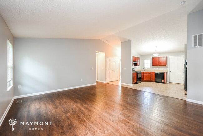 Photo - 374 Molise Cir