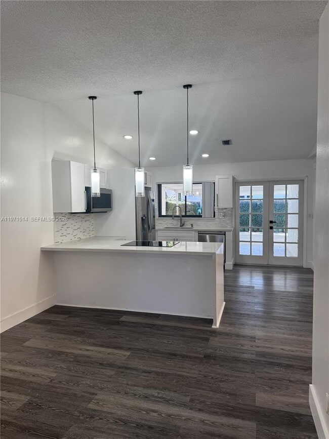 Photo - 17528 NW 66th Pl