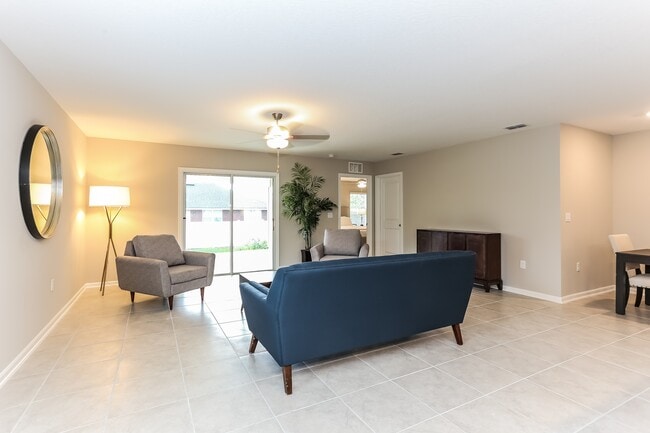 Photo - 9125 Udell Ln