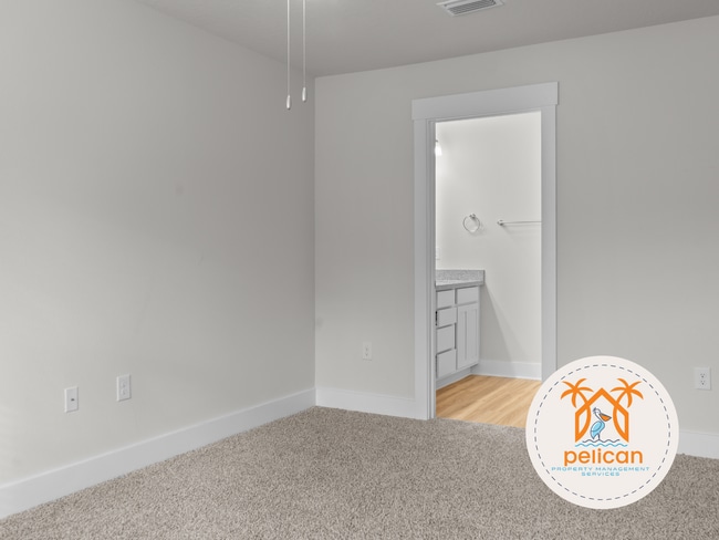 Building Photo - Modern 3-Bedroom Townhome in Gated Community