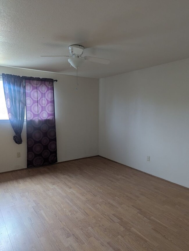 165 Loop Rd