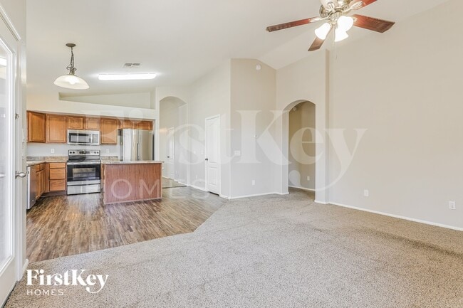 Photo - 4225 E Coal St