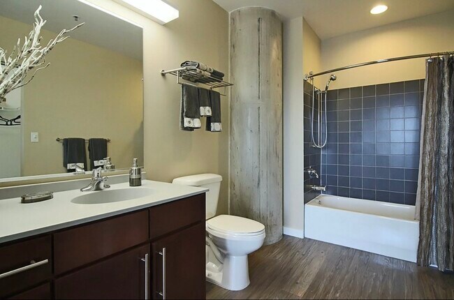 1451 S State St Unit 2206