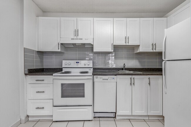 Photo - Princes Island Place Unit 00308