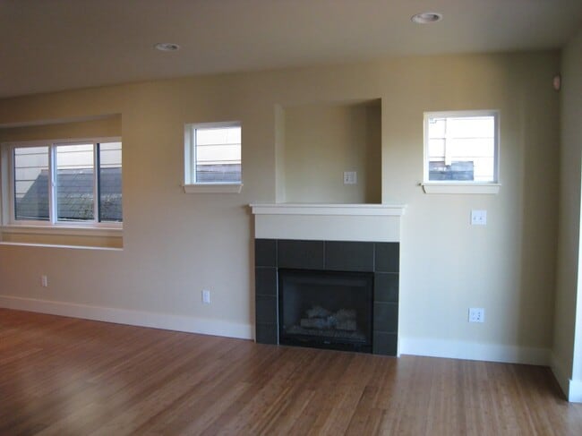 Photo - 5233 11th Ave NE