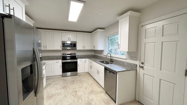Photo - 1476 Lively Ridge Rd NE