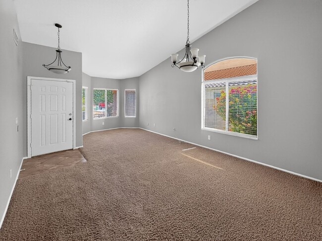 Photo - Beautifu;l 4Bed/2.5Bath, Private Pool Home!