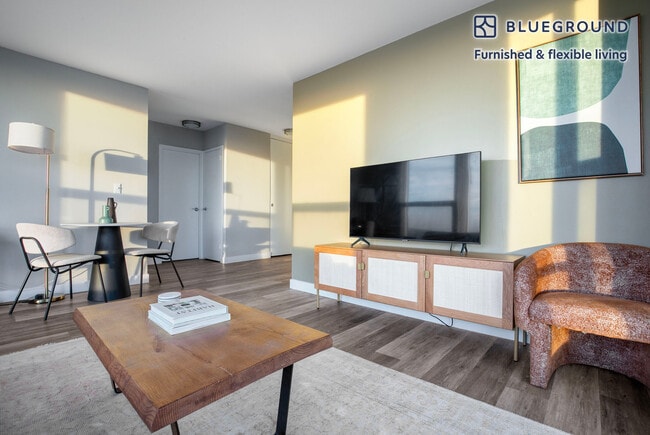 Photo - 5600 N Sheridan Rd Unit FL14-ID919