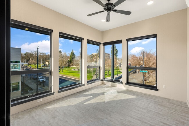 Photo - Genesis Apartments