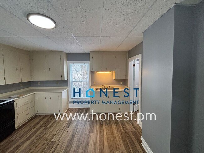 Photo - 47 James St Unit 2