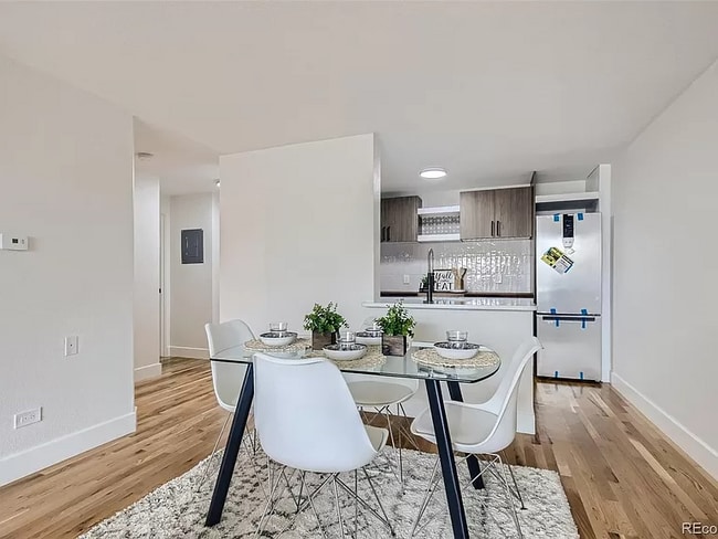 Photo - 1200 Emerson St Unidad 403 Rental