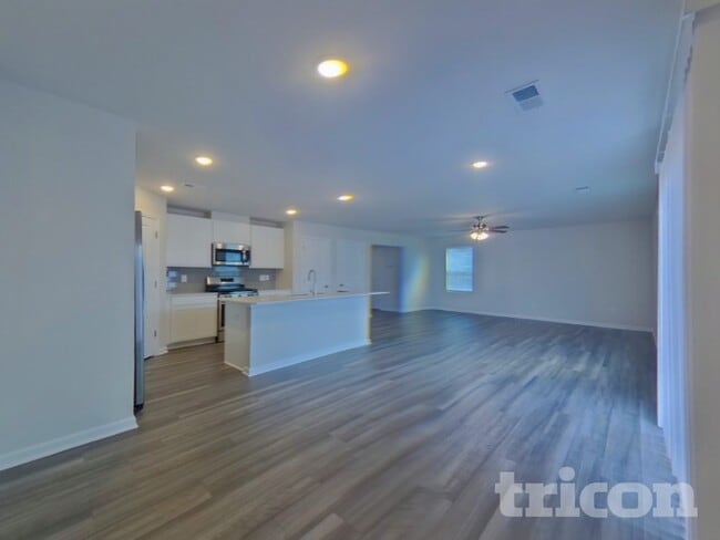 Photo - 3093 Whispering Willows Ct