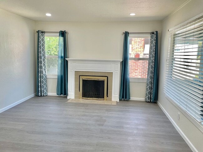 Photo - 21421 Rizzo Ave