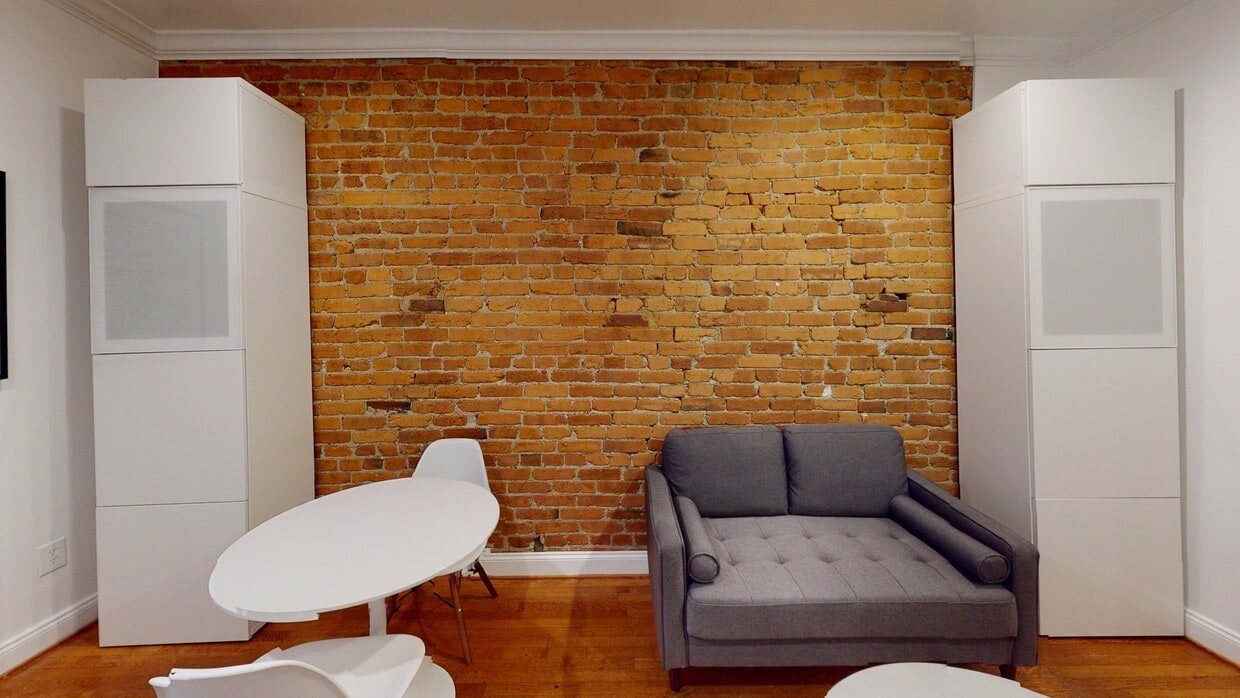 Photo - Private bedroom in 3 bed/1 bath Home