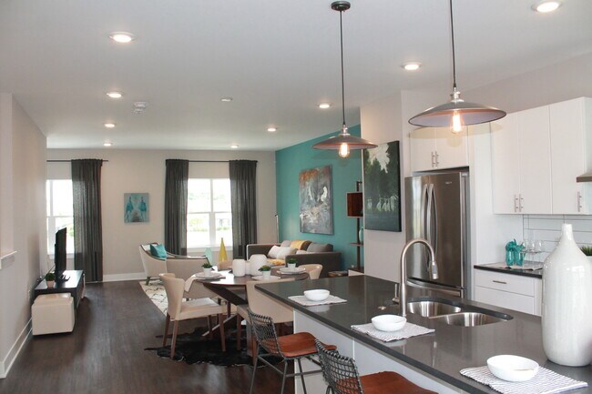 Photo - 12968 Petigru St