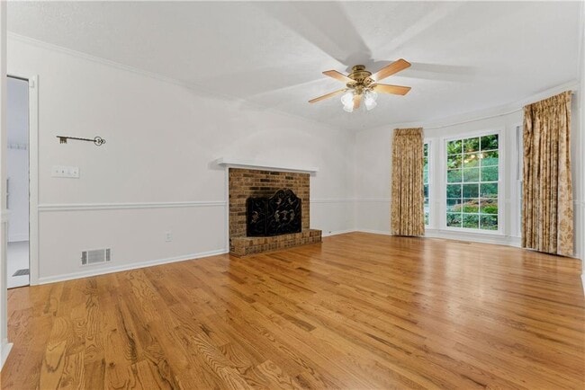 Photo - 1407 Independence Way