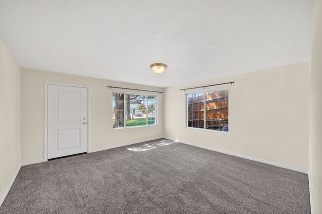 Photo - 2330 E Heritage Wy Unit 3