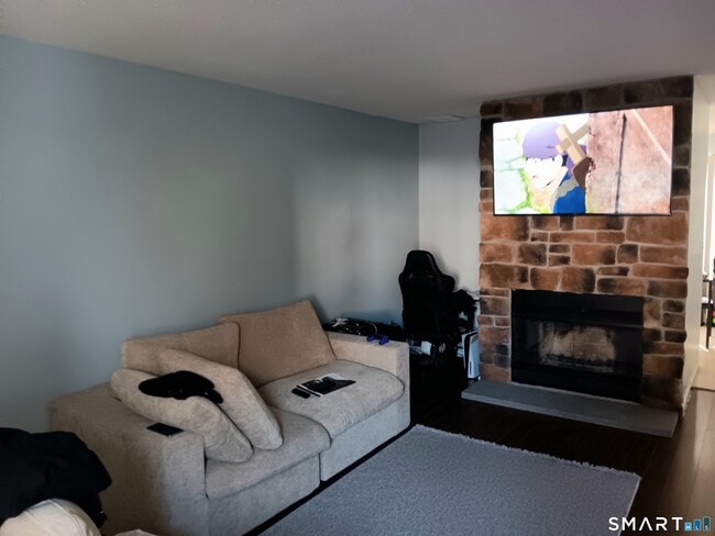 Photo - 585 Park Rd Unit 10-4