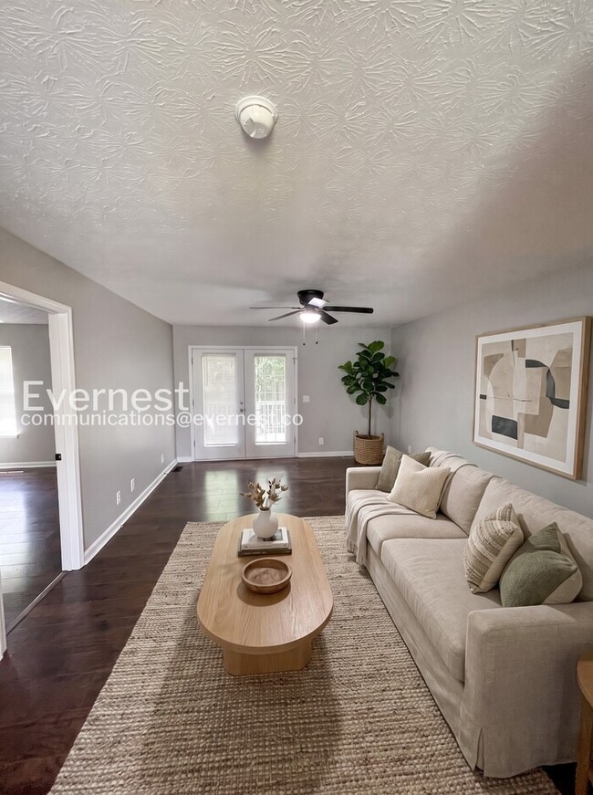 Photo - 3 Bed, 2 Bath Home with Off-Street Parking / Pet-Friendly / Available Now!