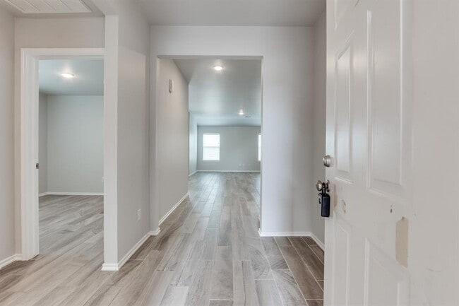 Photo - 13321 Beaumont Dr