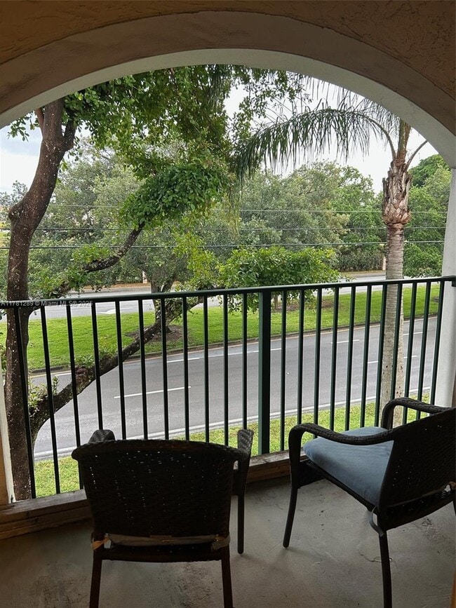 Photo - 1707 Village Blvd Unidad 308 Rental