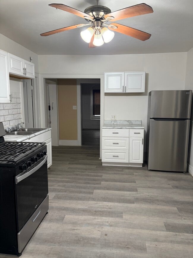 Photo - 13102 Bartlett Ave Unit 1